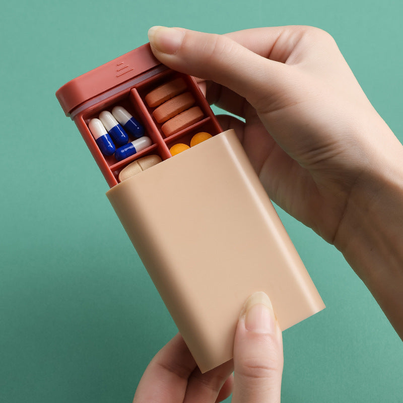 7-Day Travel Pill Organiser – Easy-Open Weekly Medication Box
