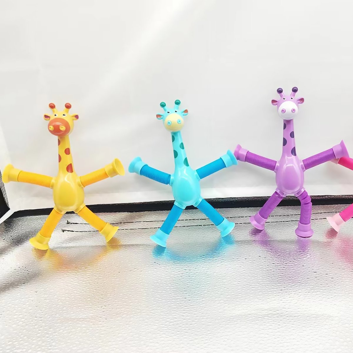 Suction Cup Giraffe Pop Tubes Fidget Toys | Sensory Stress Relief for Kids People with Disabilities